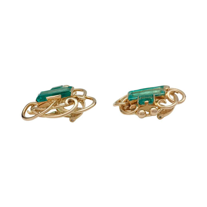 Vintage earrings, yellow gold and emeralds.