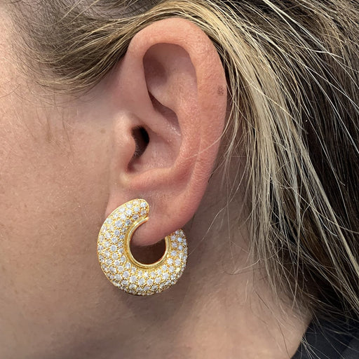 Boucles d'oreilles Boucles d'oreilles créoles diamants en or jaune. 58 Facettes 30516