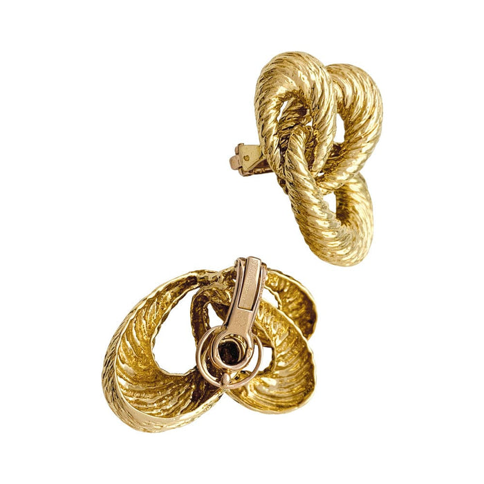 Boucheron earrings in yellow gold.