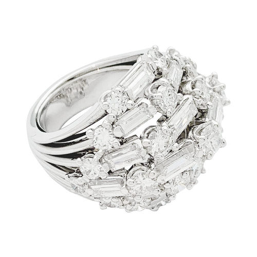 Bague 49 Bague dôme Van Cleef & Arpels en platine et diamants. 58 Facettes 29356-1