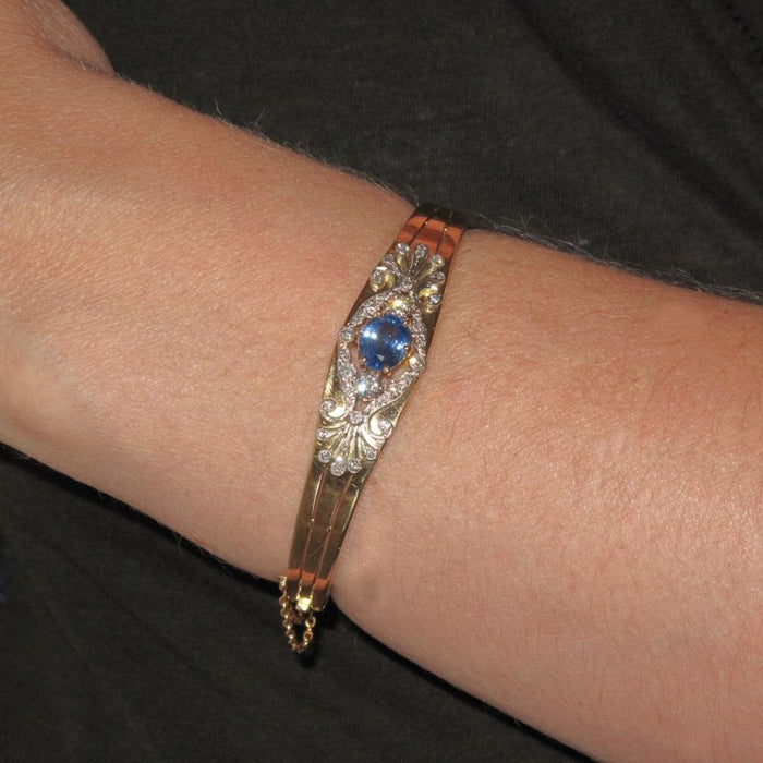 Bracelet Bracelet jonc en or, motif saphir et diamants 58 Facettes G34-8203435