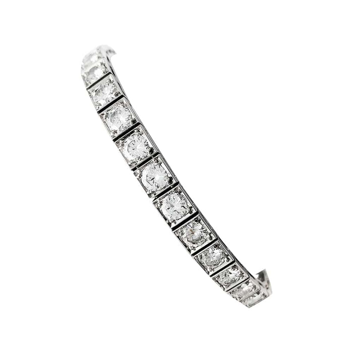 Bracelet Bracelet ligne en platine et diamants. 58 Facettes 30261