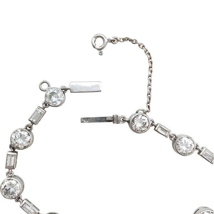 Bracelet in platinum, white gold and diamonds.