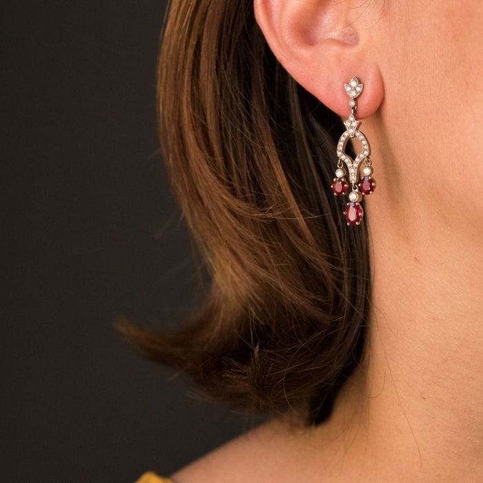Boucles d'oreilles Boucles d'oreilles pendantes rubis et diamants 58 Facettes G31-7982904