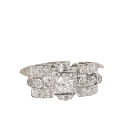 Bague 58.5 Bague Art Déco en platine et diamants 58 Facettes 32019