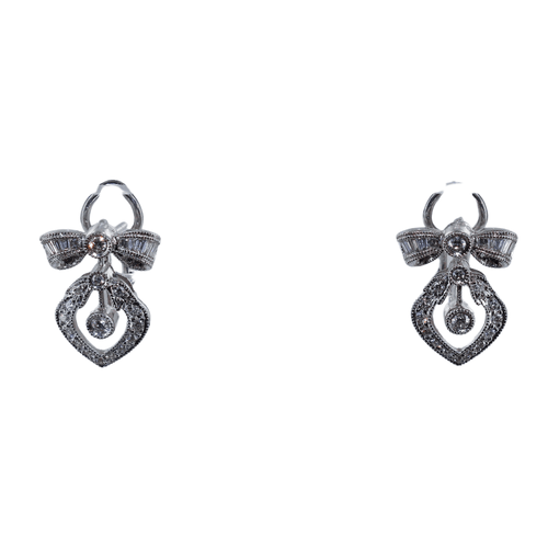 Boucles d'oreilles Boucles d'oreilles Nœud papillon diamants 58 Facettes
