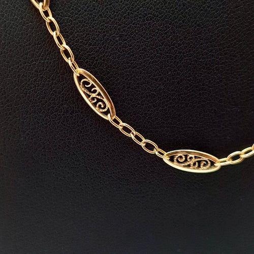 Collier Collier ancien filigrane or jaune 58 Facettes