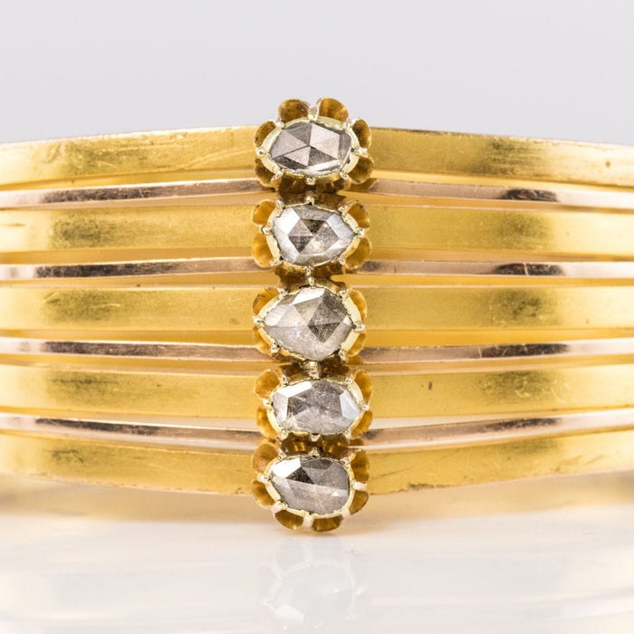Bracelet Bracelet jonc ancien or mat et diamants taillés en rose 58 Facettes 19-582