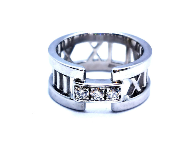 Bague 50 Tiffany & Co Bague Atlas Or blanc Diamant 58 Facettes 997153CN