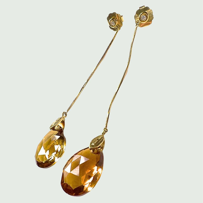 Boucles d'oreilles BOUCLES D'OREILLES MODERNES EN OR DU 20ème siècle avec DIAMANTS et GOUTTE CITRINE 58 Facettes Q983A