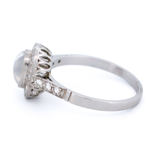 Bague 55.5 Bague entourage diamants pierre de lune platine 58 Facettes F34CC5ECF12042E8A56E179EA430E6B2