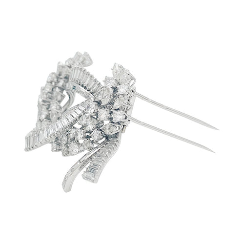 Broche Broche "Volute" en platine or blanc, diamants. 58 Facettes 31490