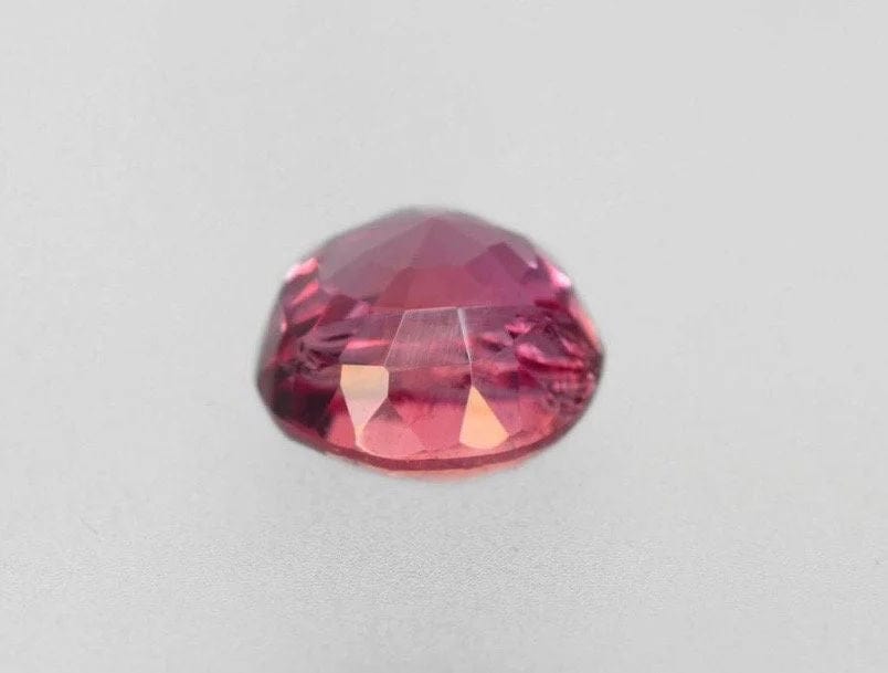 Gemstone Saphir padparadscha 2.08cts non chauffé non traité 58 Facettes 164