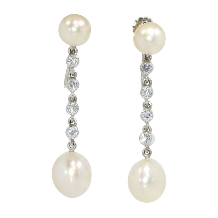 Boucles d'oreilles Boucles d'oreilles diamant et perle 58 Facettes 16046-0031