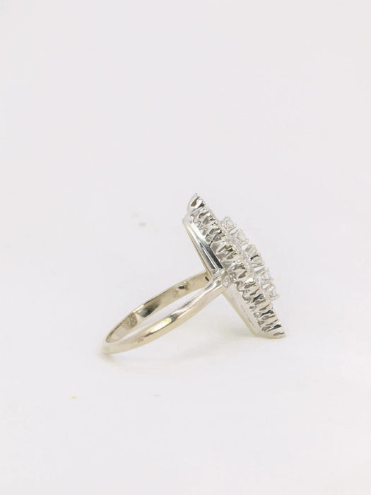 Bague Bague marquise Or blanc Diamants 58 Facettes J183