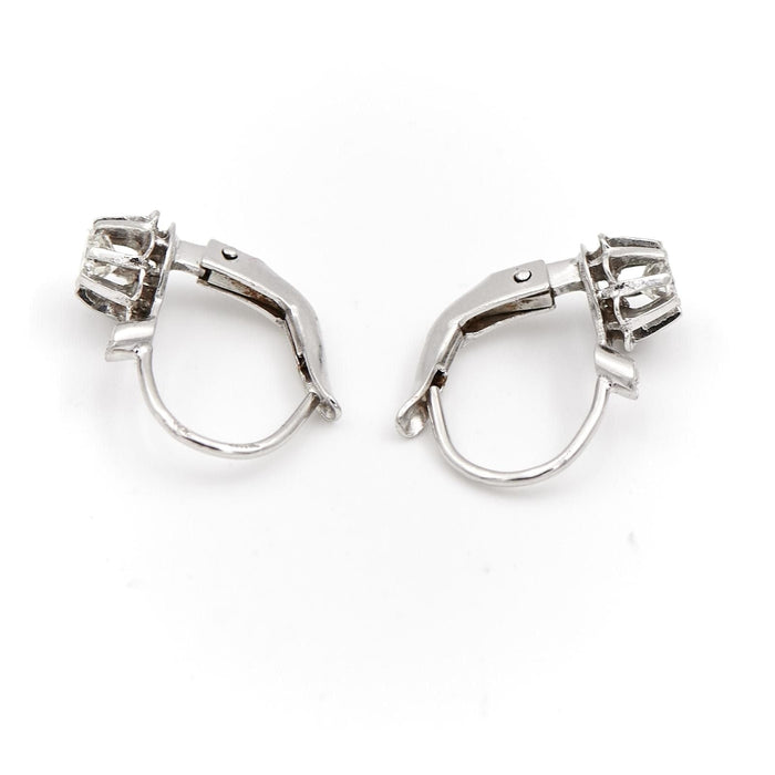 Boucles d'oreilles Boucles d'oreilles Art déco Or blanc Diamant 58 Facettes 1887957CN