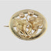 Broche Broche ancienne en or à décor de feuille de vigne 58 Facettes 13-052B
