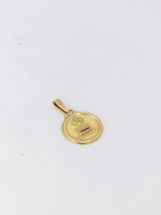 Pendentif AUGIS - Médaille amour L'essentielle, or jaune 58 Facettes J235