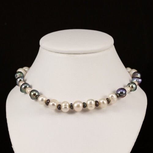 Gemstone Lot de 3 colliers perles et pierres précieuses 58 Facettes 402