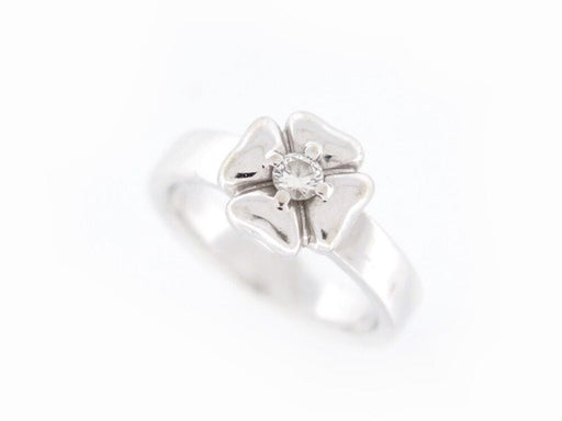 Ring 50 CHANEL clover solitaire diamond ring 0.15ct in t50 white gold 58 Facettes 245161