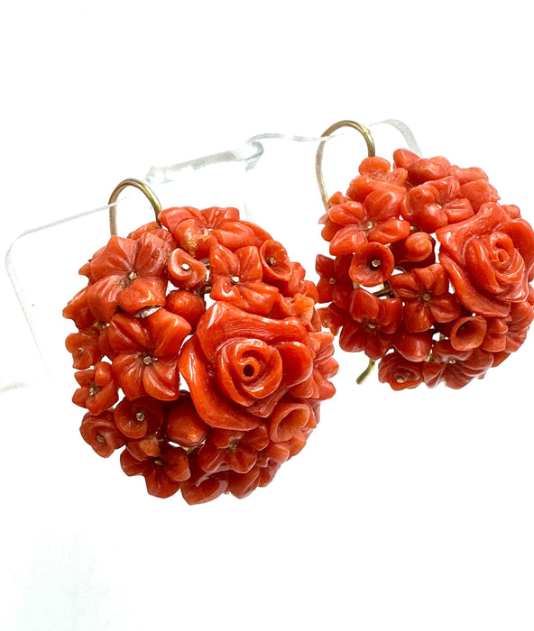 Boucles d'oreilles Boucles d'oreilles anciennes en corail sicilien 58 Facettes