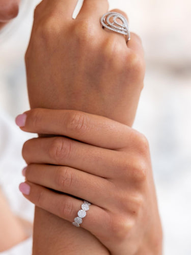 Bague 53 Djula Bague Or blanc Diamant 58 Facettes 577834CN