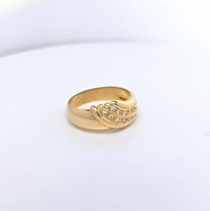 Bague Bague en or jaune et diamants 58 Facettes 25028