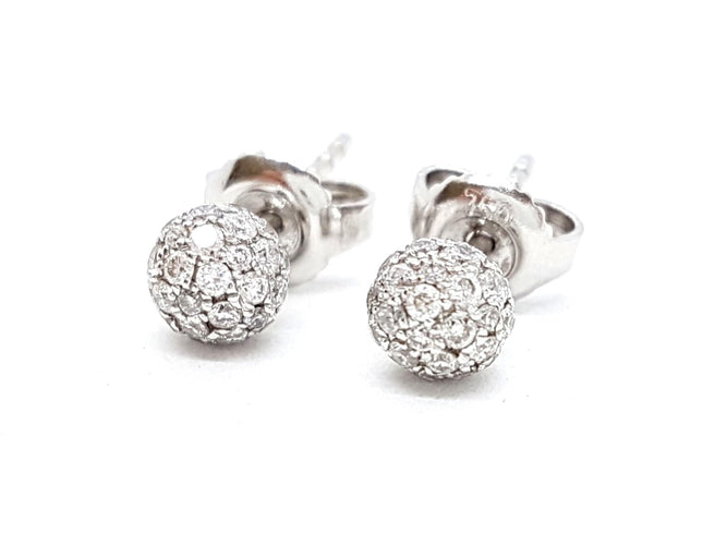 Boucles d'oreilles Boucles d'oreilles Or blanc Diamant 58 Facettes 578647RV