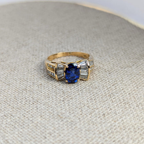 Bague Bague en or jaune diamants et saphir 58 Facettes 18764