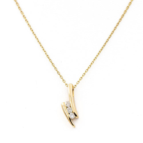 Collier Collier Pendentif Or jaune Diamant 58 Facettes 2172836CN