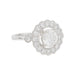 Bague 52 Bague marguerite en or blanc et diamants. 58 Facettes 31236