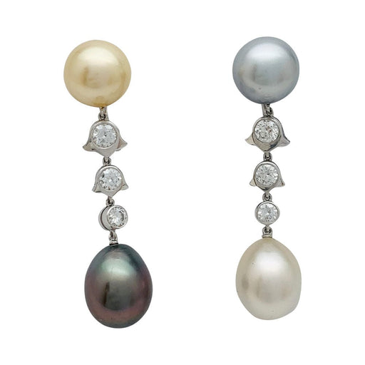Boucles d'oreilles Boucles d'oreilles Cartier, "Agnès", or blanc, diamants, perles de culture. 58 Facettes 31184