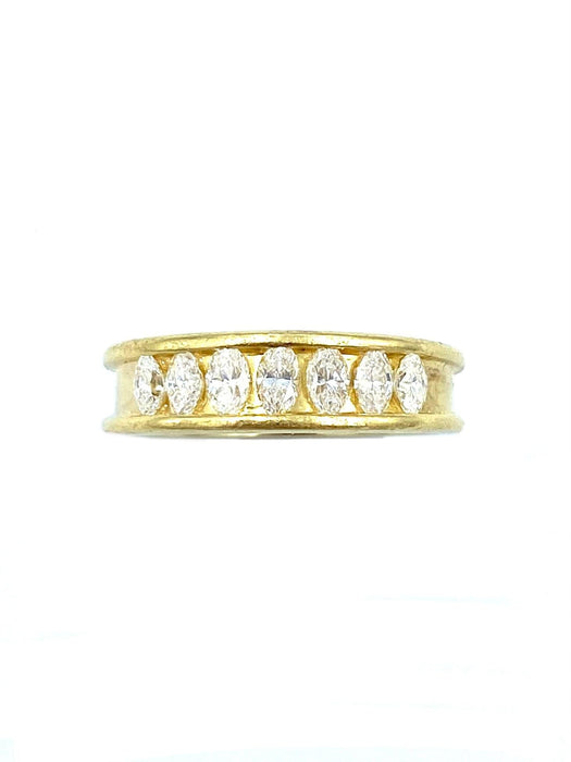 Bague Bague or jaune et diamants taille navette 58 Facettes