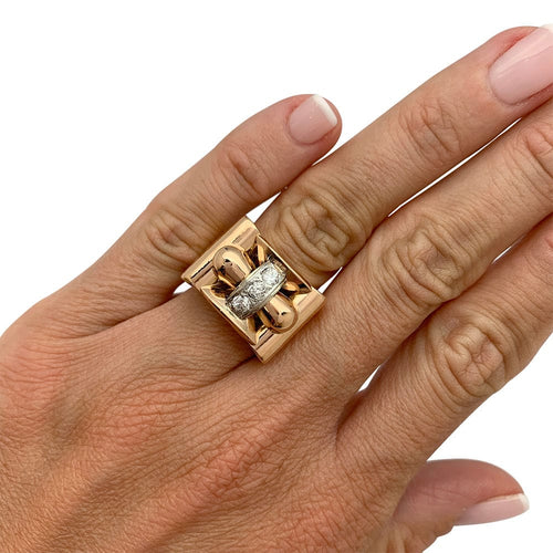 Bague 53 Bague tank or rose, blanc et diamants. 58 Facettes 31901