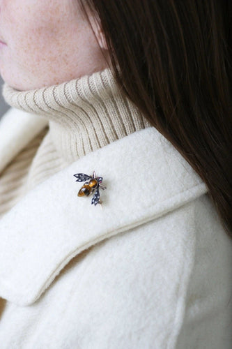 Broche Broche ancienne abeille oeil de tigre et diamants 58 Facettes