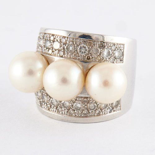 Bague Bague en or gris, diamants, perles 58 Facettes