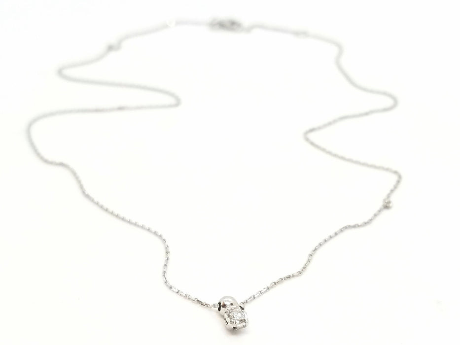 Collier Collier Chaîne + pendentif Or blanc Diamant 58 Facettes 579135RV