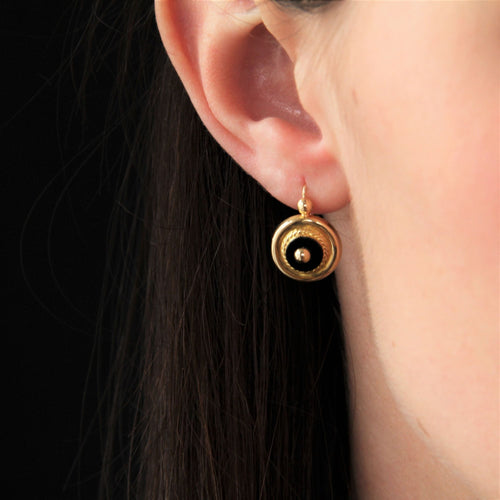 Boucles d'oreilles Boucles d'oreilles anciennes rondes onyx et perles d'or 58 Facettes 22-399A