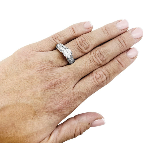 Bague 57 Bague diamant 1,13 carat en or blanc. 58 Facettes 30669