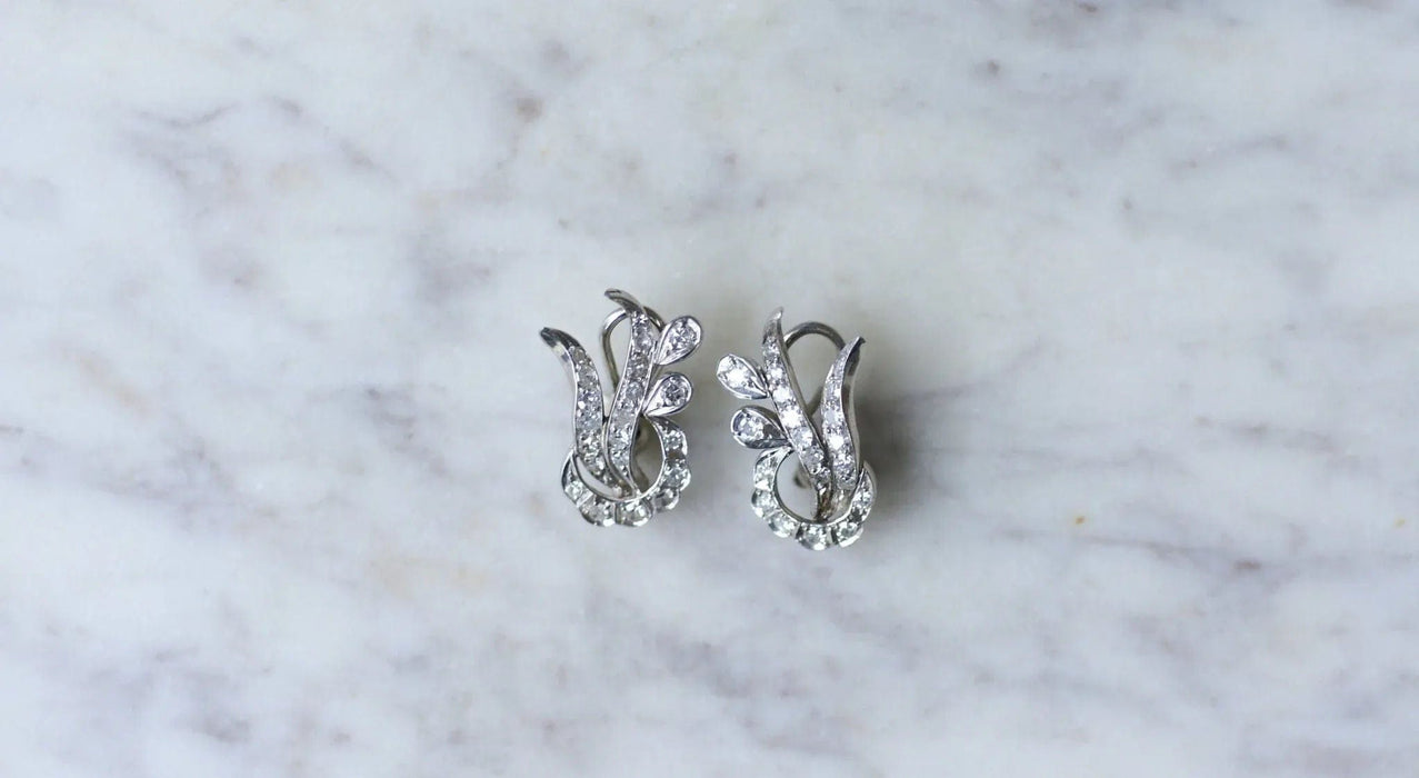 Boucles d'oreilles Retro Diamants or blanc 58 Facettes