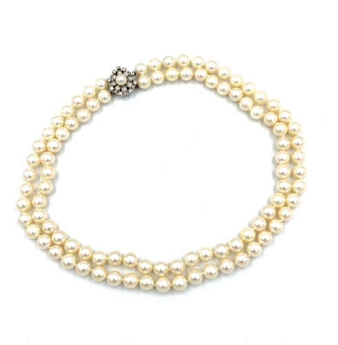 Collier Collier double rangs perles, fermoir or blanc et diamants 58 Facettes