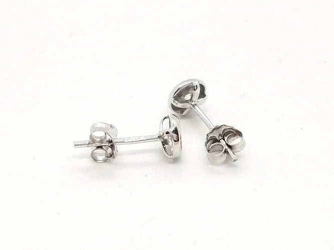Boucles d'oreilles Boucles d'oreilles Or blanc Diamant 58 Facettes 579259RV