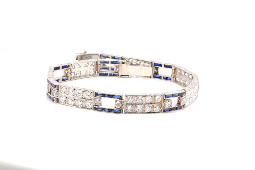 Bracelet Bracelet Art Déco Platine Diamants Saphirs synthétiques 58 Facettes 24984