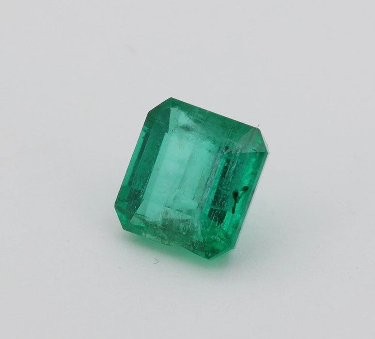 Gemstone Emeraude 1.24cts du Brésil 58 Facettes 181