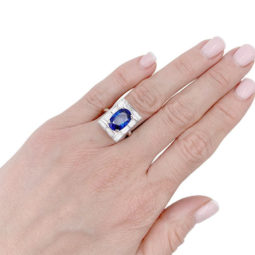 Bague 53 Bague or blanc, saphir 3,84 cts et diamants baguettes. 58 Facettes 32602