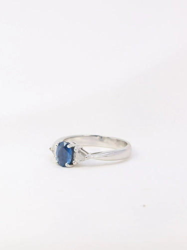 Bague 54 Bague trilogie saphir ovale diamants troïdia 58 Facettes J6