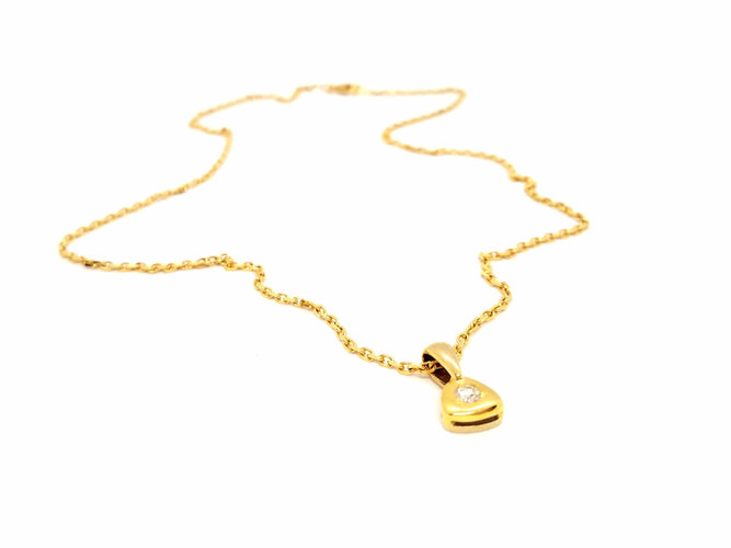 Collier Collier Chaîne + pendentif Or jaune Diamant 58 Facettes 879541CN