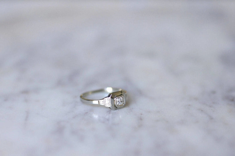 Bague Solitaire diamant Art Déco géométrique 58 Facettes