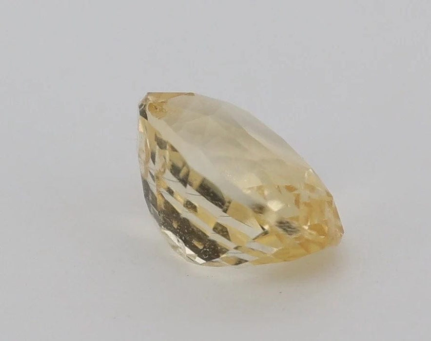 Gemstone Saphir jaune non chauffé non traité 1.04cts 58 Facettes 155