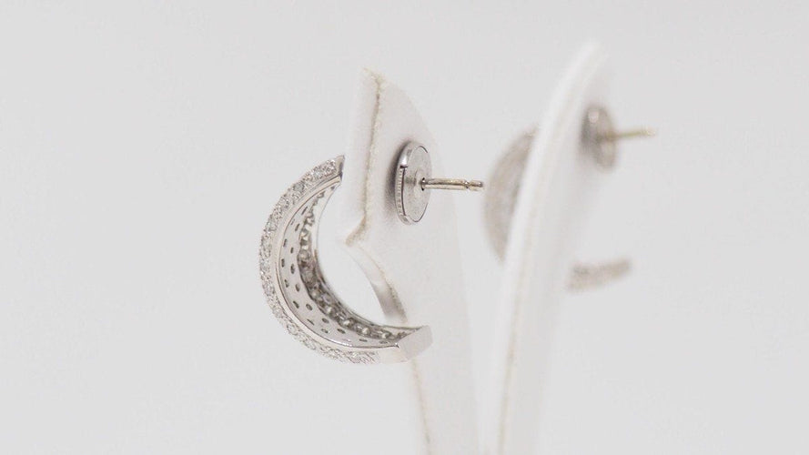 Boucles d'oreilles Boucles d'oreilles en Or blanc et Diamants 58 Facettes 30258